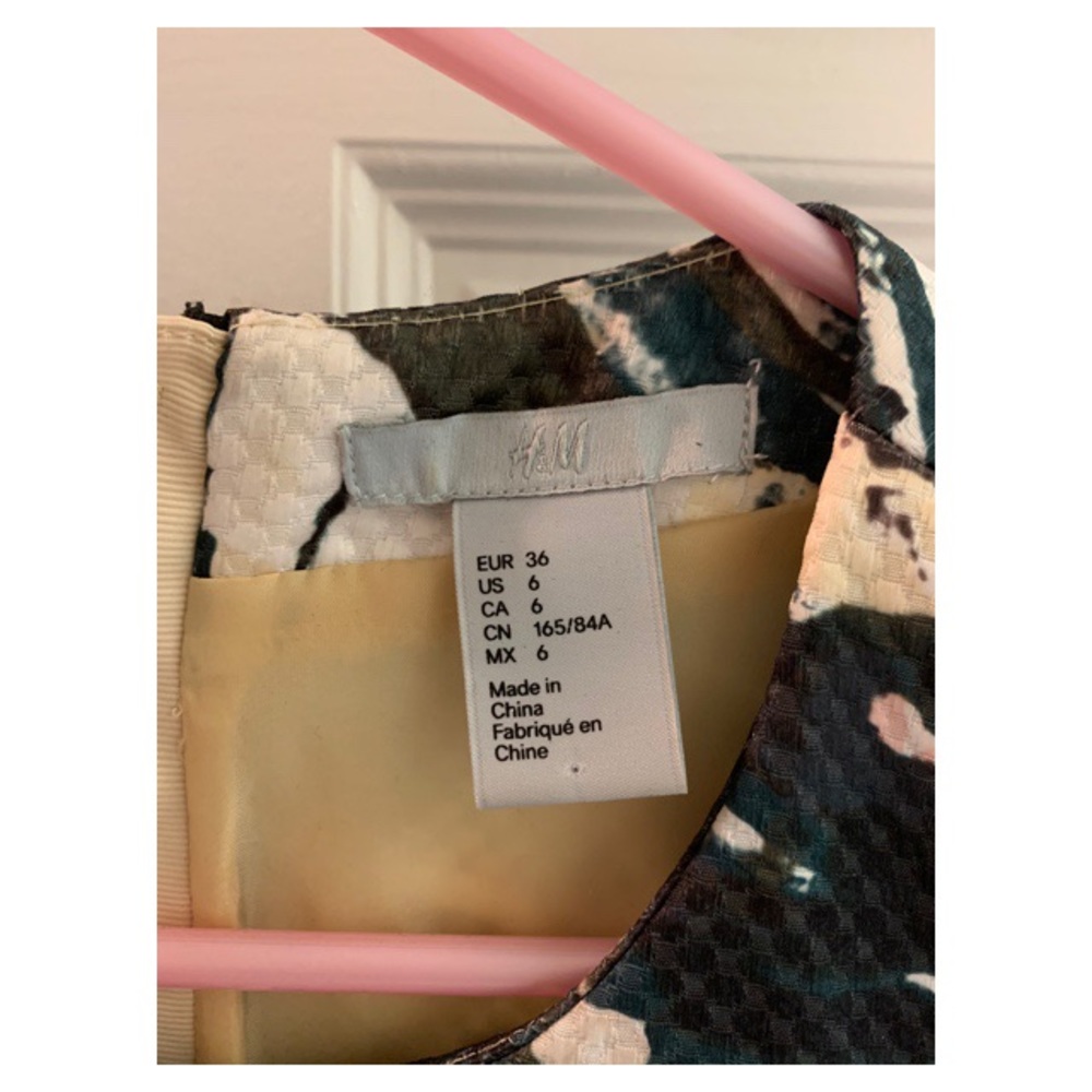 H&M Multi-Colored Dress Size 6 - Picture 2 of 3
